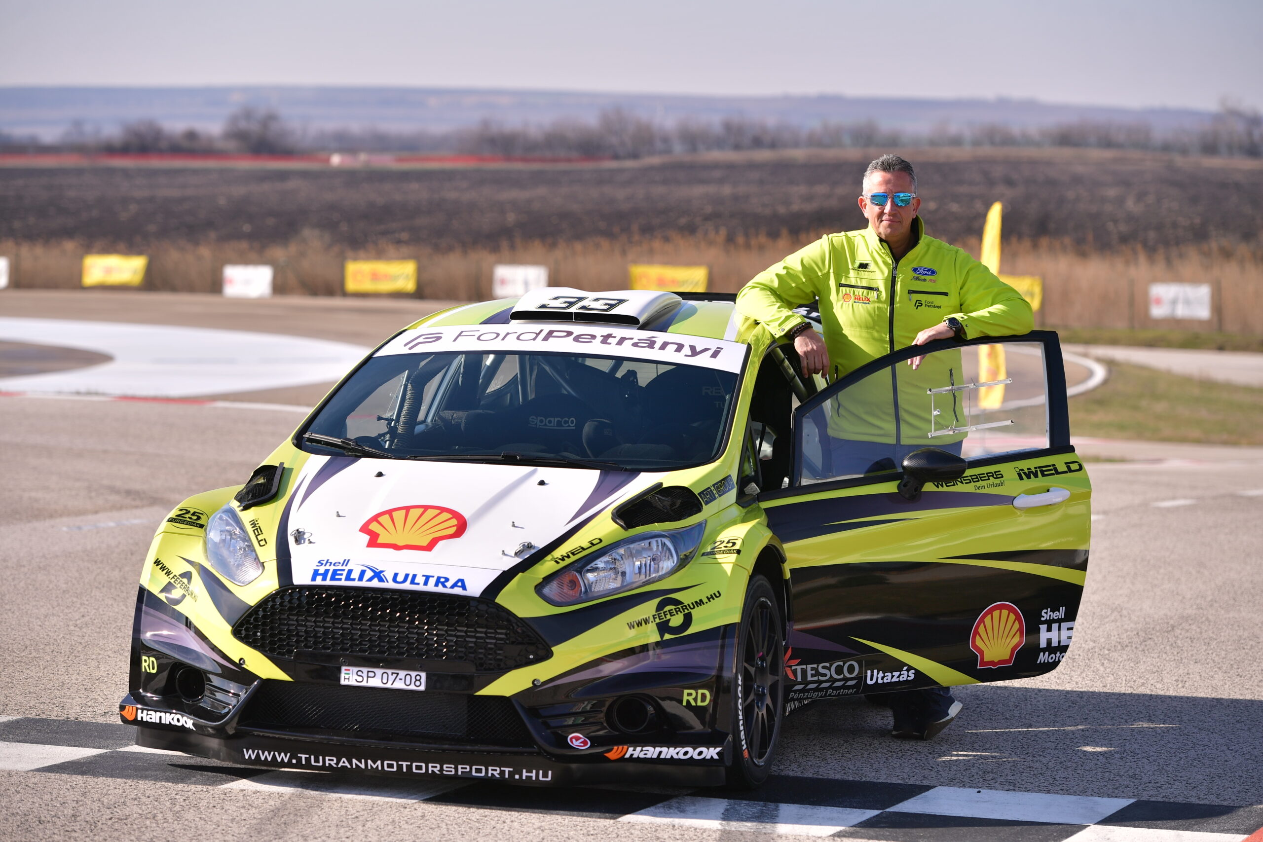 Egerben újra dübörög a ménes